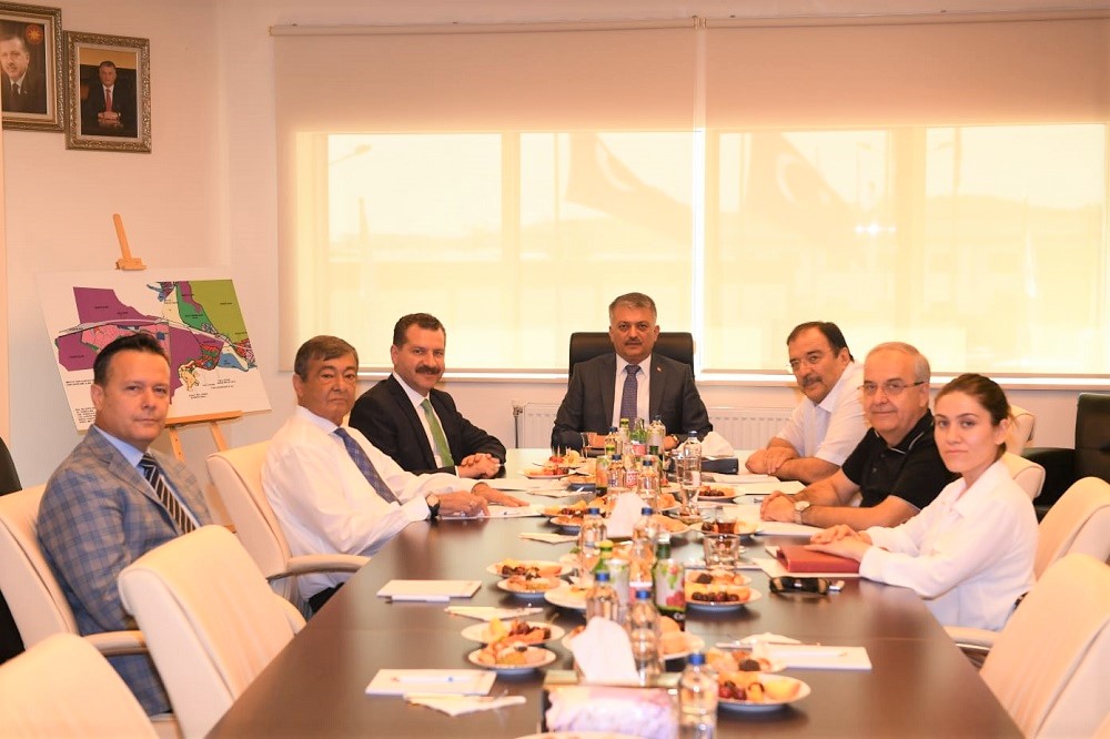 Balıkesir Organize Sanayi Bölgesi (BALOSB) Yönetim Kurulu Toplantısı Vali Ersin