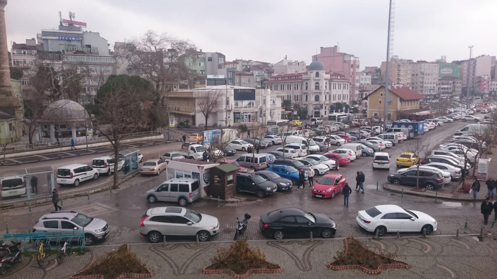 Bandırma’da yaşanan depremler vatandaşlara korkulu anlar yaşatıyor. Bandırma bölgesinde yaşanan