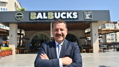 Balıkesir Büyükşehir Belediye Başkanı Yücel Yılmaz "BALBUCKS’ın ikinci şubesi, Avlu