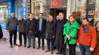 Cumhur İttifakı Bandırma Belediye Başkan Adayı Cemal Öztaylan, halkın sıkıntılarını