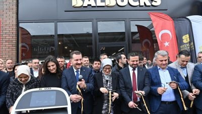Balıkesir Büyükşehir Belediyesi’nin ünü tüm ülkeye yayılan markası BALBUCKS, şubeleşmeye