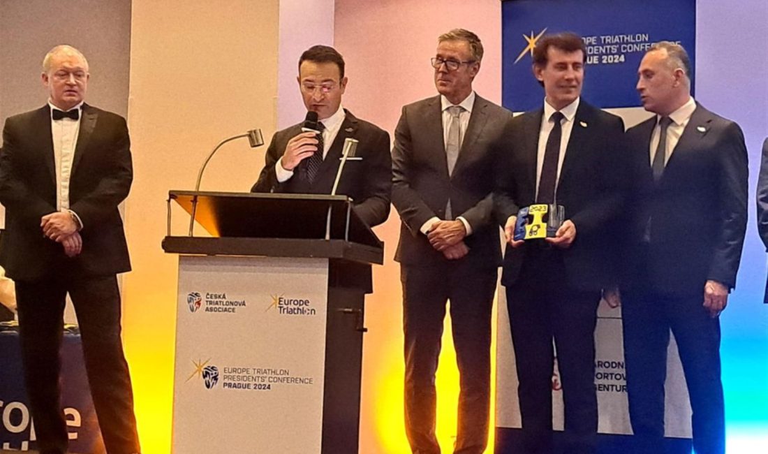 Başkan Yücel Yılmaz’ın önderliğinde başlatılan yüzme etabı kanalda gerçekleştirilen ülkedeki