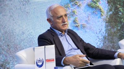 Burdur’un turizm potansiyeli ve fırsatları üzerine önemli bir panel düzenlendi.