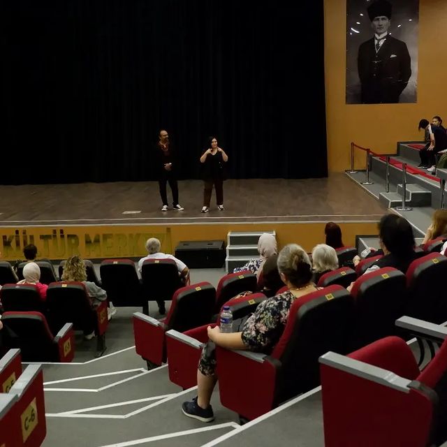 Susurluk Belediyesi, Kültür ve Sosyal İşler Müdürlüğü tarafından düzenlenen yetişkin