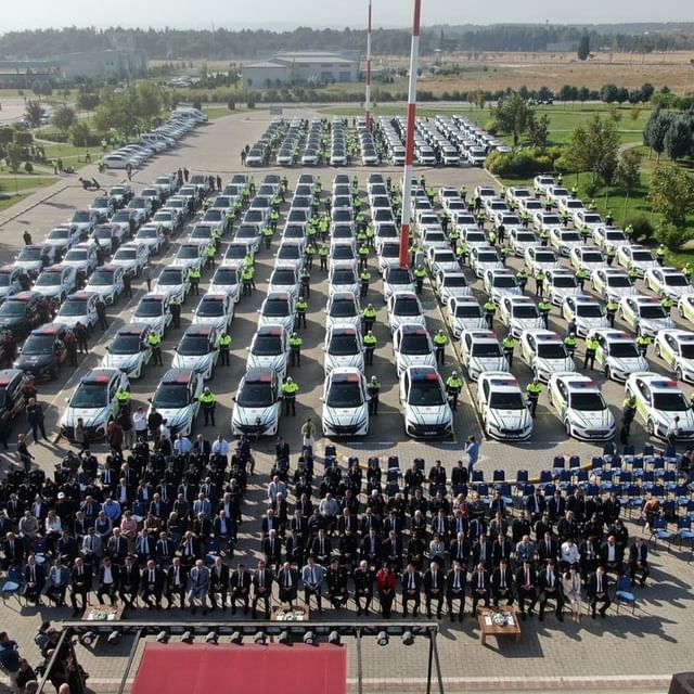 Balıkesir’de, ildeki huzur ve güvenliğin sağlanması amacıyla yeni araçların hizmete