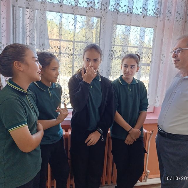 İlçe Milli Eğitim Müdürü Muzaffer Çakır ve Şube Müdürü Ersen