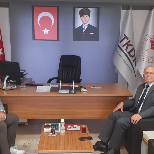 Susurluk Kaymakamı Muammer Köken, Balıkesir İl Koordinatörlüğü’ne ziyaret gerçekleştirdi. Ziyaret