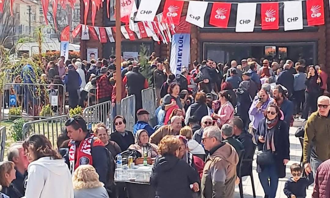 Balıkesir’de Oy Verme İşlemi Başladı Cumhurbaşkanlığı adaylık ön seçimi için