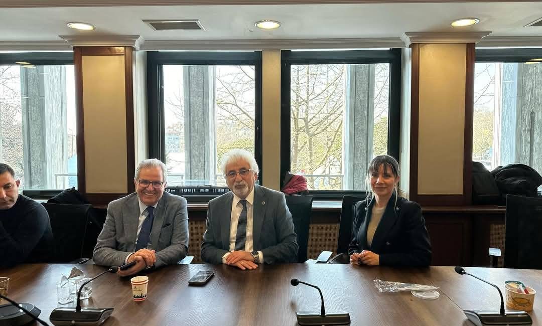 Saraçhane’de Gözler Mahkeme Kararında İstanbul Saraçhane’de, İstanbul Büyükşehir Belediye Başkanı