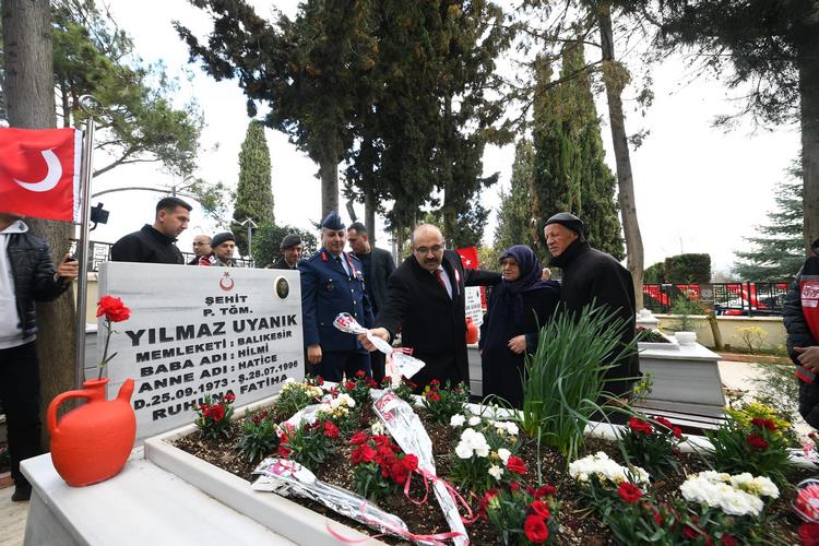 Balıkesir’de 18 Mart Etkinlikleri Balıkesir, 18 Mart Şehitleri Anma Günü
