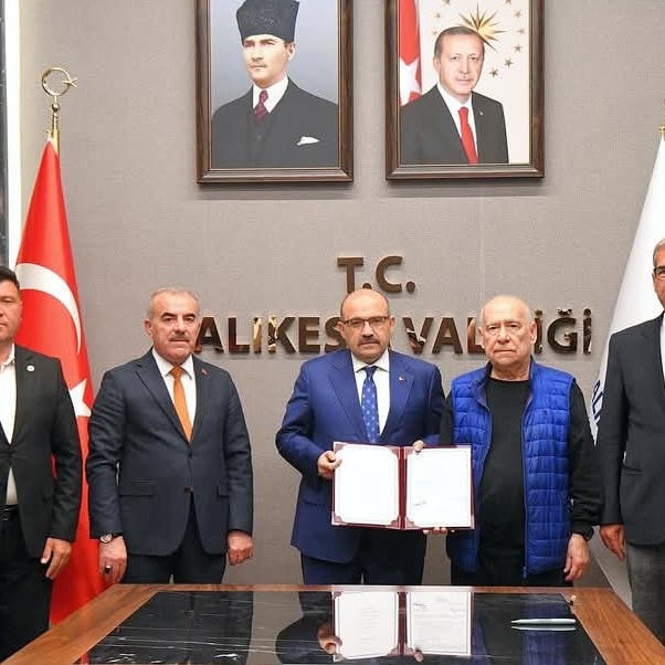 Balıkesir’de Eğitim Yatırımı Balıkesirli iş insanı Halil Bacakoğlu, Ganime Hüseyin