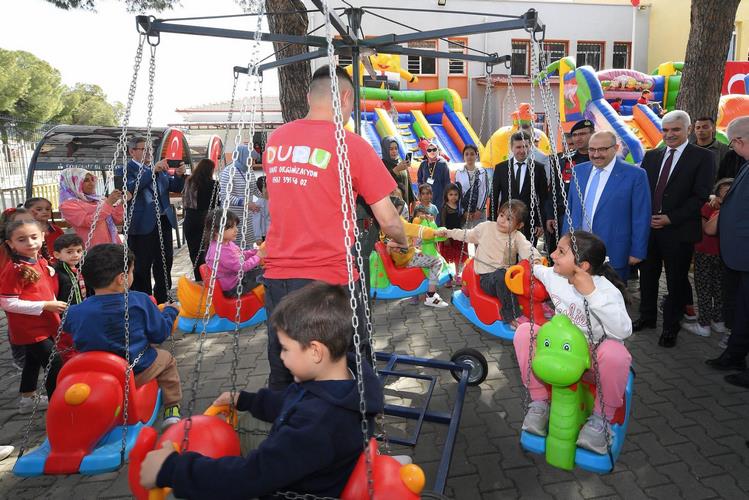 23 Nisan Şenliğiyle Edremit’te Neşe Dolu Bir Gün Balıkesir’in Edremit