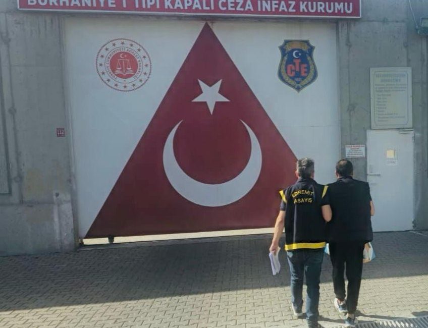 Balıkesir’de Aranan Şahıslara Yönelik Operasyon Başlatıldı Balıkesir İl Emniyet Müdürlüğü,