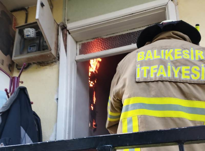 Balıkesir’in Havran İlçesinde Ev Yangını Ucuz Atlatıldı Balıkesir’in Havran ilçesinde