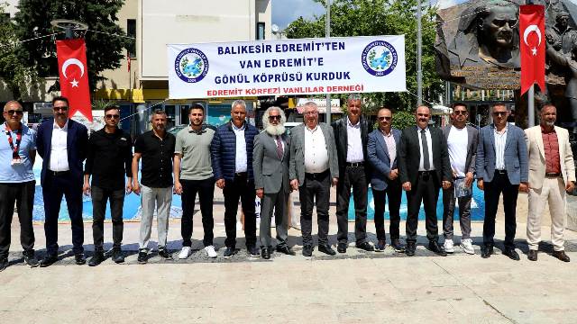 Van Kültürü Balıkesir’de Buluştu Balıkesir’in Edremit Körfezi ilçesinde faaliyet gösteren