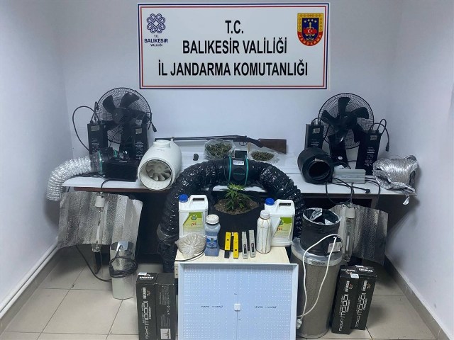 Balıkesir’de Geniş Çaplı Kaçakçılık Operasyonu Balıkesir İl Jandarma Komutanlığı, kaçakçılık