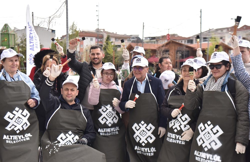 Balıkesir Altıeylül’de Otizme Dikkat Çekildi Otizm farkındalığını artırmak amacıyla düzenlenen