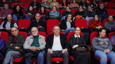 Ayvalık’ta Düşünce ve Sanat Buluşması Balıkesir’in Ayvalık ilçesinde, 13 Nisan
