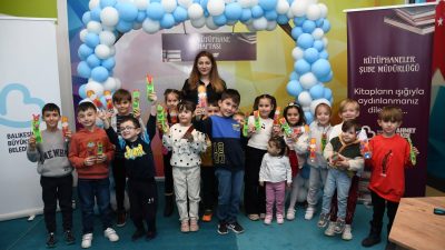 Balıkesir Büyükşehir Belediyesi, 61. Kütüphane Haftası’nda Minik Kitap Kurtlarını Buluşturdu