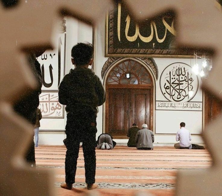 Balıkesir’de Hayır Duaları Yükseliyor Balıkesir genelinde, vatandaşlar Cuma günü idrak