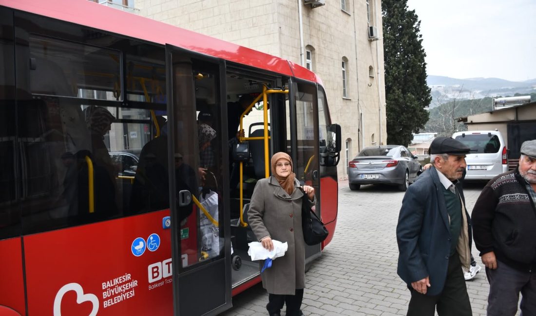 Balıkesir’de Vatandaşların İstekleri Yanıt Buluyor Balıkesir‘de gerçekleştirilen halk buluşmasında dile