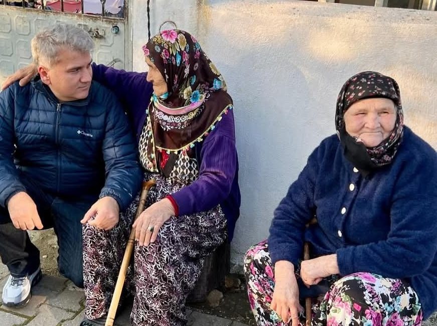 Balıkesir Milletvekili İvrindi’de Emekli Büyükleriyle Buluştu Balıkesir Milletvekili Mustafa Canbey,