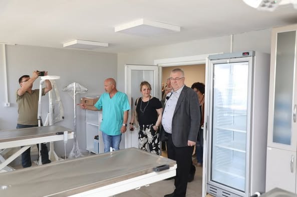 Edremit Belediyesi, sokak hayvanlarına yönelik çalışmalarına devam ediyor. Belediye Başkanı