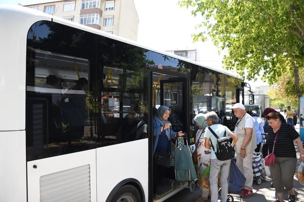 TOKİ Konutlarından Semt Pazarına Ücretsiz Ring Seferleri Başladı Balıkesir Büyükşehir