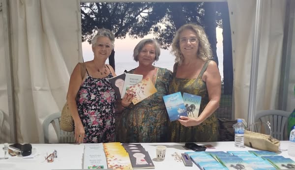 Balıkesir’in Burhaniye ilçesinde düzenlenen kitap fuarı, final konuldu. Körfezde Haber’in