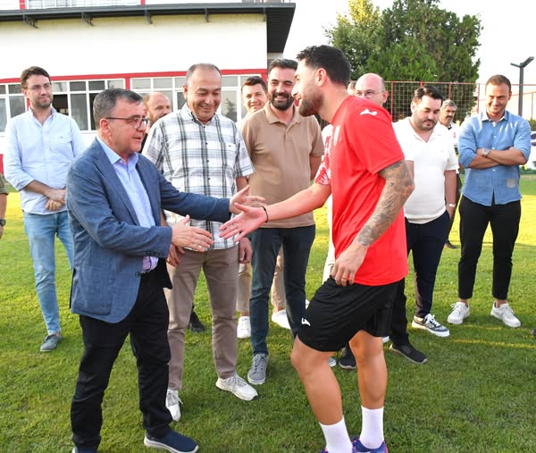 Balıkesirspor Antrenmanla Yeni Sezona Hazırlanmaya Başladı Balıkesirspor, 2025 2026 sezonu