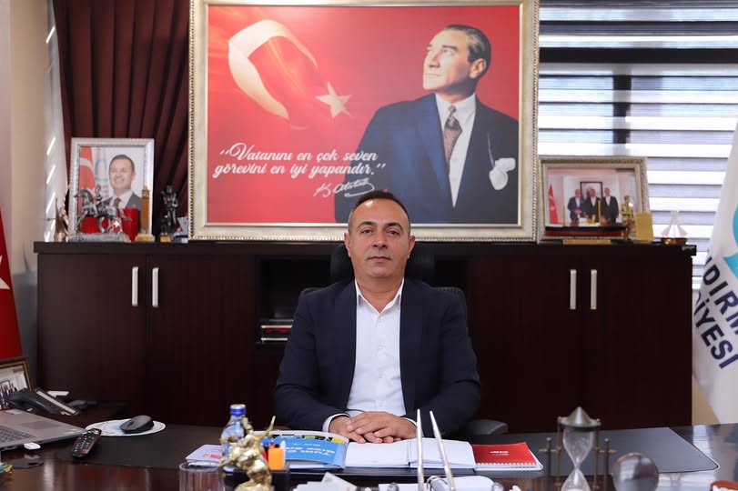 Bandırma Belediye Başkanlığı’nda Vekalet Değişimi Bandırma Belediye Başkanı Dursun Mirza’nın