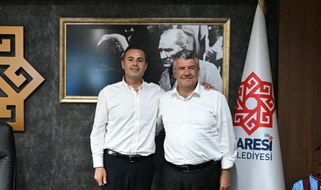 Balıkesir Büyükşehir Belediye Başkanı Ahmet Akın, Karesi Belediye Başkanı Mesut