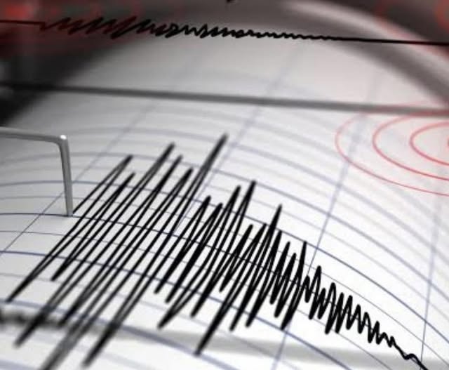 Balıkesir’de bugün saat 14:32’de 5.0 şiddetinde bir deprem meydana geldi.