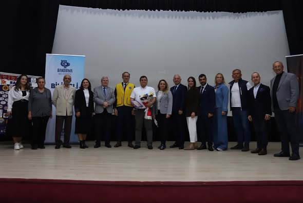 Bandırma’da Önemli Sağlık Semineri Bandırma’da, çocukluk çağı kanserleri konusunda toplumsal