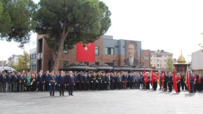 Gönen’de Cumhuriyetin Yıldönümü Coşkusu Gönen’de 29 Ekim Cumhuriyet Bayramı, düzenlenen