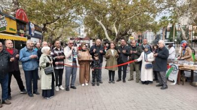 Erdek’te Gazze İçin Anlamlı Dayanışma: Seferberlik Kermesi Düzenlendi Erdek’te, Gazze’deki