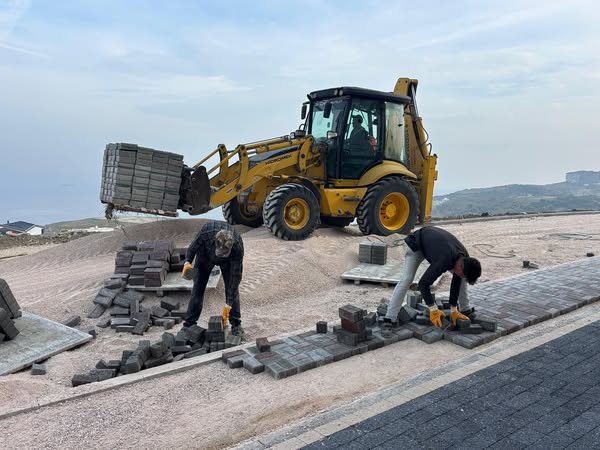 Bandırma’da Yoğun İmar Faaliyetleri Bandırma Belediyesi, kent genelinde altyapı ve