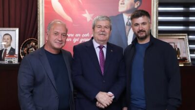 Karaçalılık Mahallesi’nden Belediye’ye Nezaket Ziyareti Bandırma Belediyesi, Karaçalılık Mahallesi’nden bir