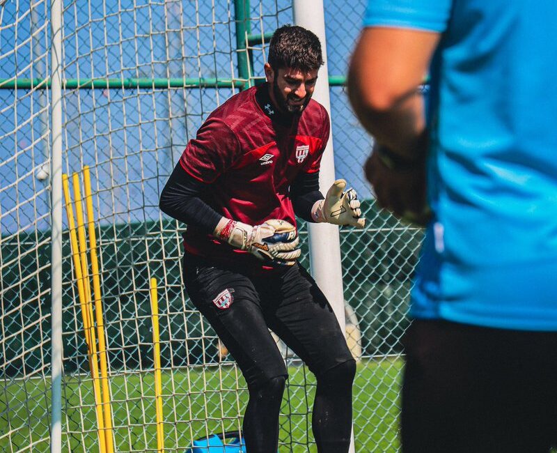Bandırmaspor, gelecek hafta oynayacağı Ümraniyespor karşılaşması için antrenmanlarına devam ediyor.