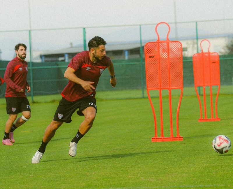 Bandırmaspor Sezon Öncesi Hazırlıklarına Odaklandı Bandırmaspor, yeni sezon öncesinde sahada ve sahada dışındaki hazırlıklarını titizlikle