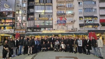 Cumhurbaşkanımız Recep Tayyip Erdoğan’ın liderliğinde yürütülen siyasi mücadelede kararlılık mesajı