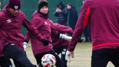 Trendyol 1. Lig 2025–2026 sezonunun 22. haftasında Bandırmaspor, deplasmanda Adana