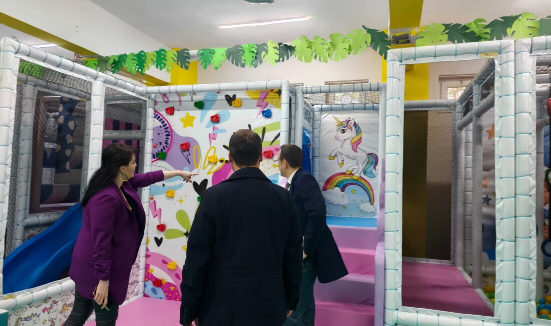 Bandırma İlçe Milli Eğitim Müdürü Mutlu Aslan, eğitim etkinlik alanlarını