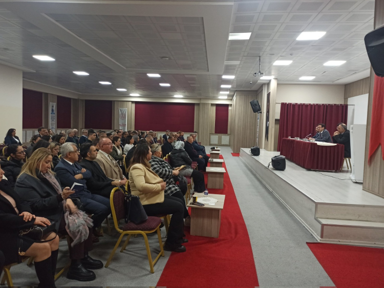 Okul Müdürleri Toplantısı Görseli