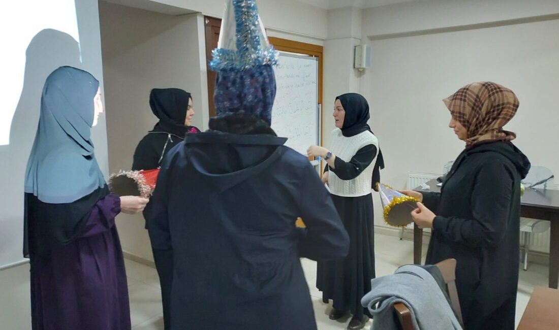 Bandırma Sosyal Hizmet Merkezi'nde "Kendini Bilmek" eğitimiyle kendinizi keşfedin. Modüler