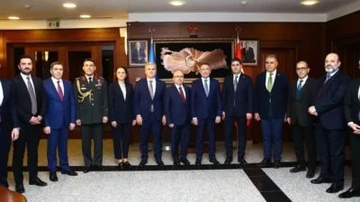 Mustafa Canbey, Azerbaycan'a resmi ziyarette bulunarak Türkiye-Azerbaycan-Gürcistan ilişkilerini güçlendirmek için