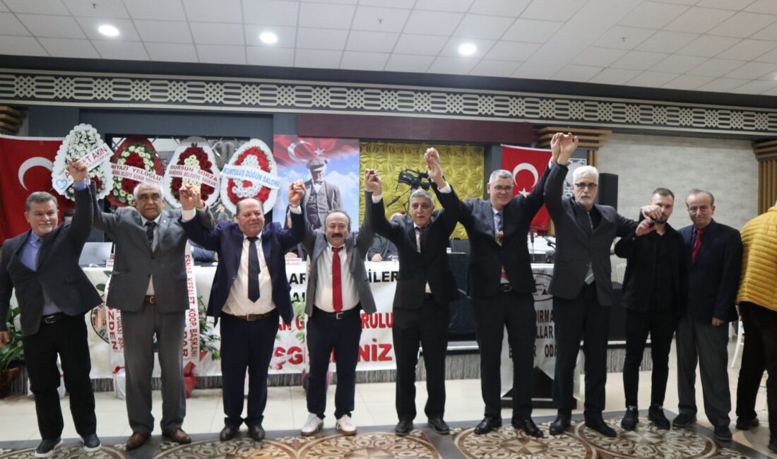 Bandırma Bakkallar ve Bayiler Esnaf Odası'nın 28. Olağan Genel Kurulu'nda