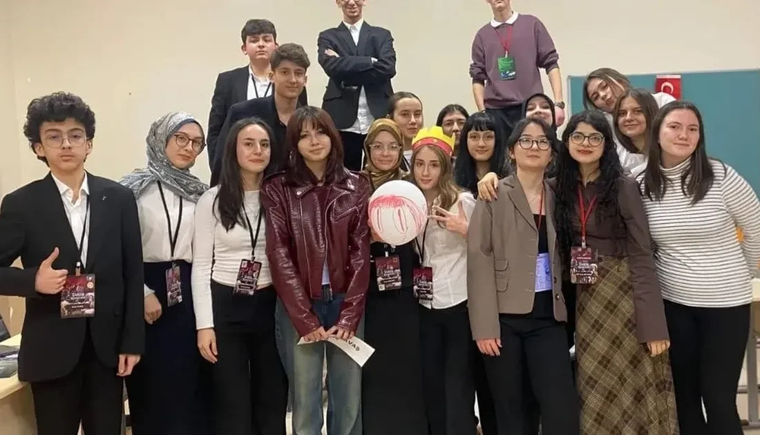 Bandırma Ali Öztaylan Anadolu İmam Hatip Lisesi'nde düzenlenen ALTAY Çalıştayı,