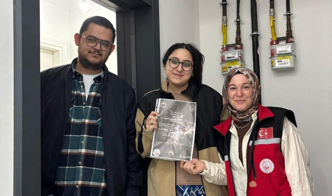 Evlenecek çiftler için fidan dikimi etkinliğine katılın! Bandırma Sosyal Hizmet