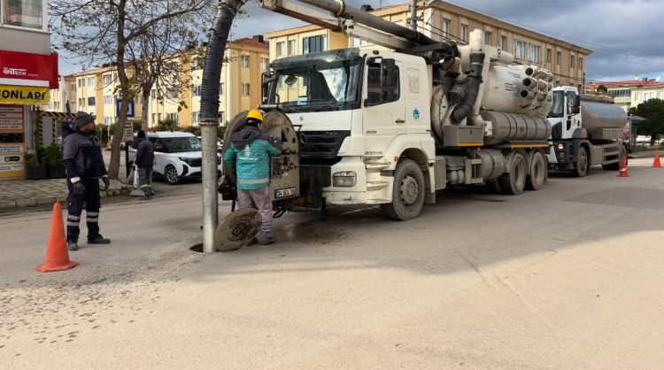 BASKİ ekipleri iş başında